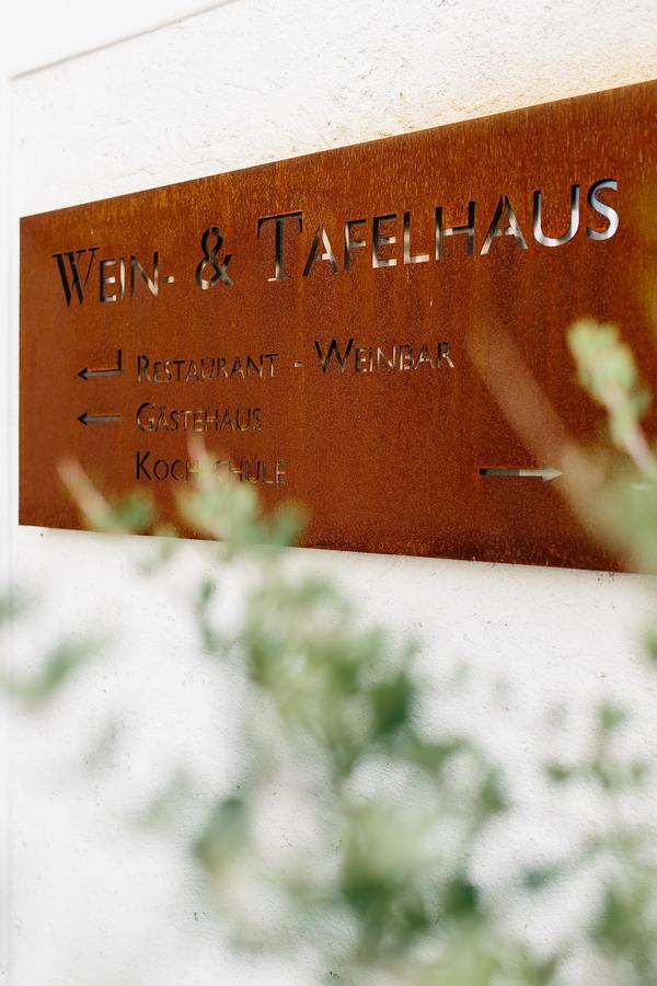 Hotel Wein- & Tafelhaus à Trittenheim Extérieur photo